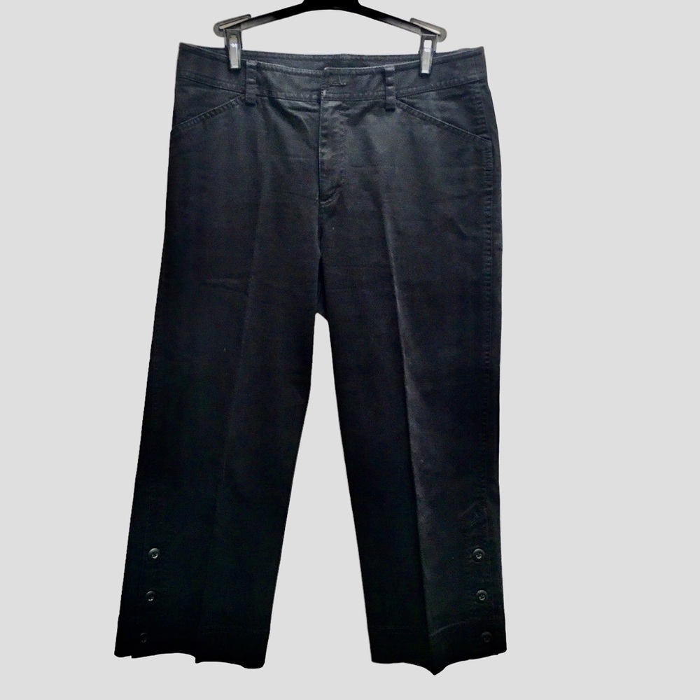 Rafaella capris Size 8 Dressy Twill Black wide leg mid-rise straight leg